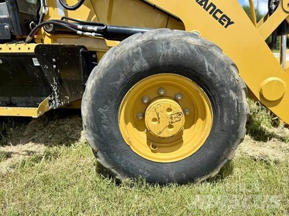 CAT 416 لوادر ذات جرافات عكسية