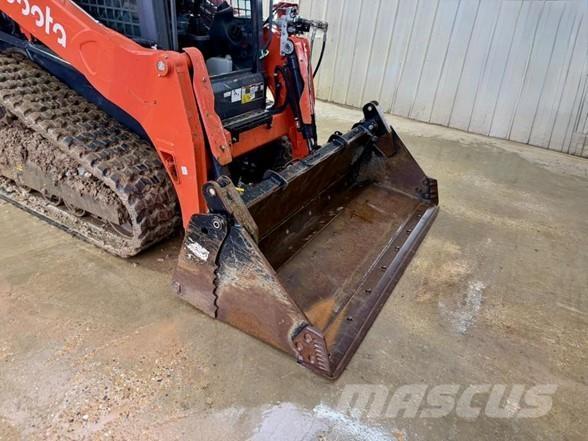 Kubota  معدات البناء - غير ذلك