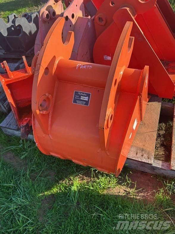 Kubota BT4584 لوادر انزلاقية التوجيه