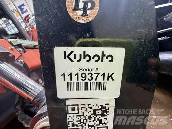 Kubota DZ3084 نصول