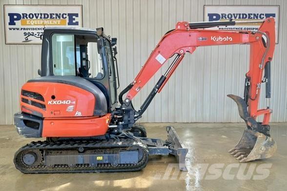 Kubota KX040-4 حفارات صغيرة أقل من 7 طن (حفارات صغيرة)
