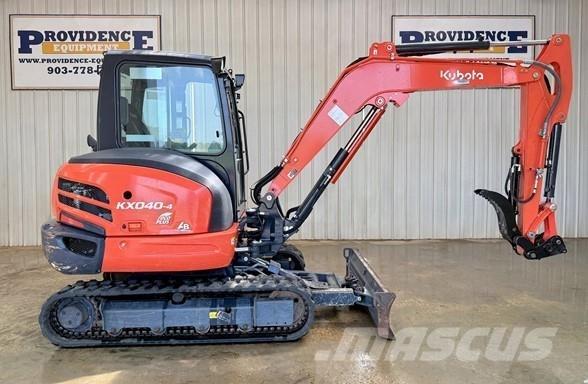 Kubota KX040-4 حفارات صغيرة أقل من 7 طن (حفارات صغيرة)