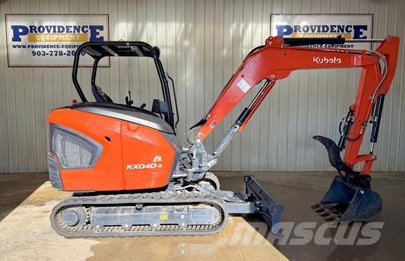 Kubota KX040-5 حفارات صغيرة أقل من 7 طن (حفارات صغيرة)