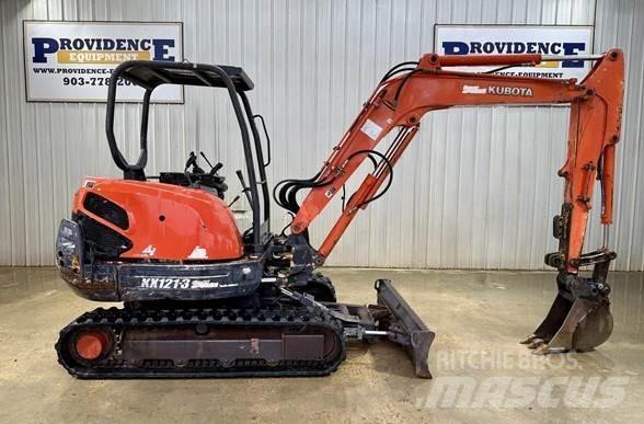 Kubota KX121-3 حفارات صغيرة أقل من 7 طن (حفارات صغيرة)