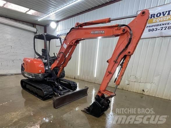 Kubota KX121-3 حفارات صغيرة أقل من 7 طن (حفارات صغيرة)