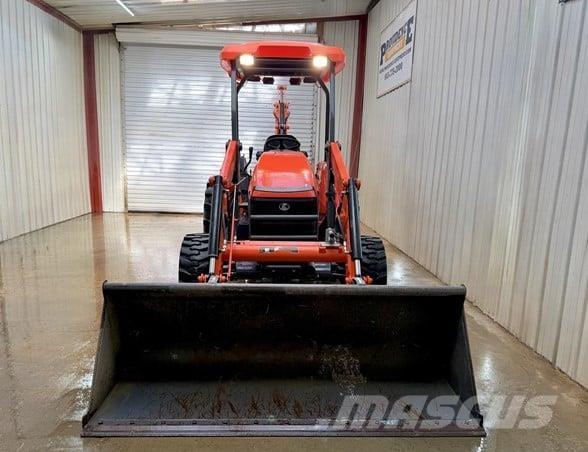 Kubota M62 لوادر ذات جرافات عكسية