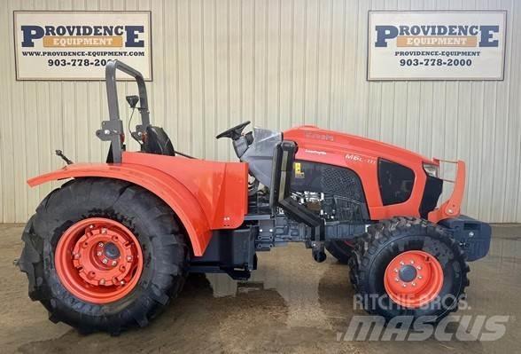 Kubota M6L-111 الجرارات