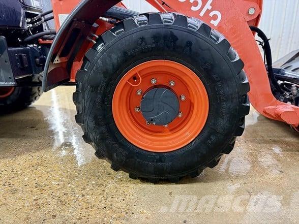 Kubota R540 لوادر بعجل
