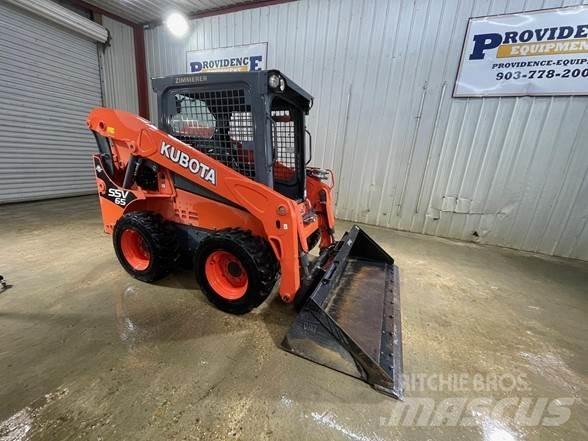 Kubota SSV65 لوادر انزلاقية التوجيه