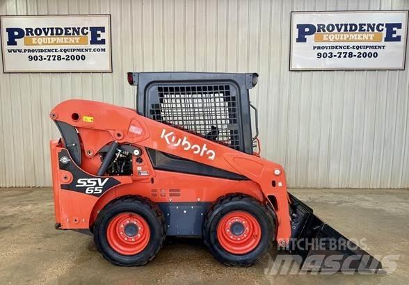 Kubota SSV65 لوادر انزلاقية التوجيه