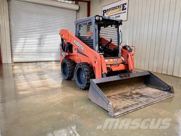 Kubota SSV75 لوادر انزلاقية التوجيه