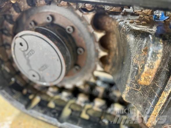 Kubota U17 حفارات صغيرة أقل من 7 طن (حفارات صغيرة)