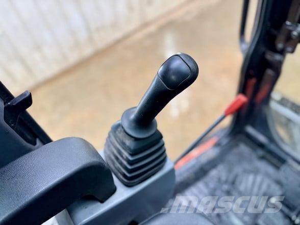 Kubota U35-4 حفارات صغيرة أقل من 7 طن (حفارات صغيرة)