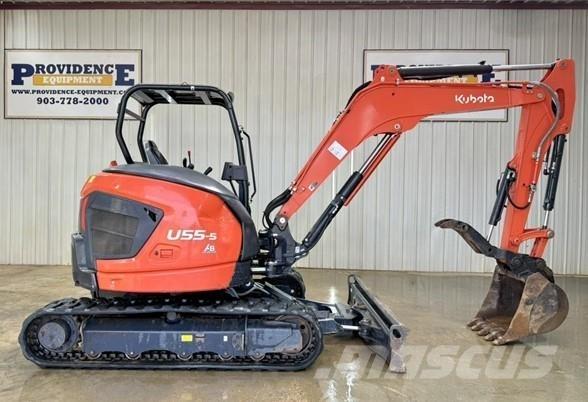 Kubota U55-4 حفارات صغيرة أقل من 7 طن (حفارات صغيرة)