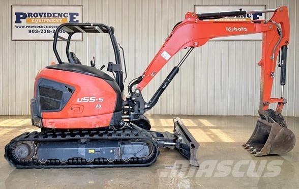 Kubota U55-5 حفارات صغيرة أقل من 7 طن (حفارات صغيرة)