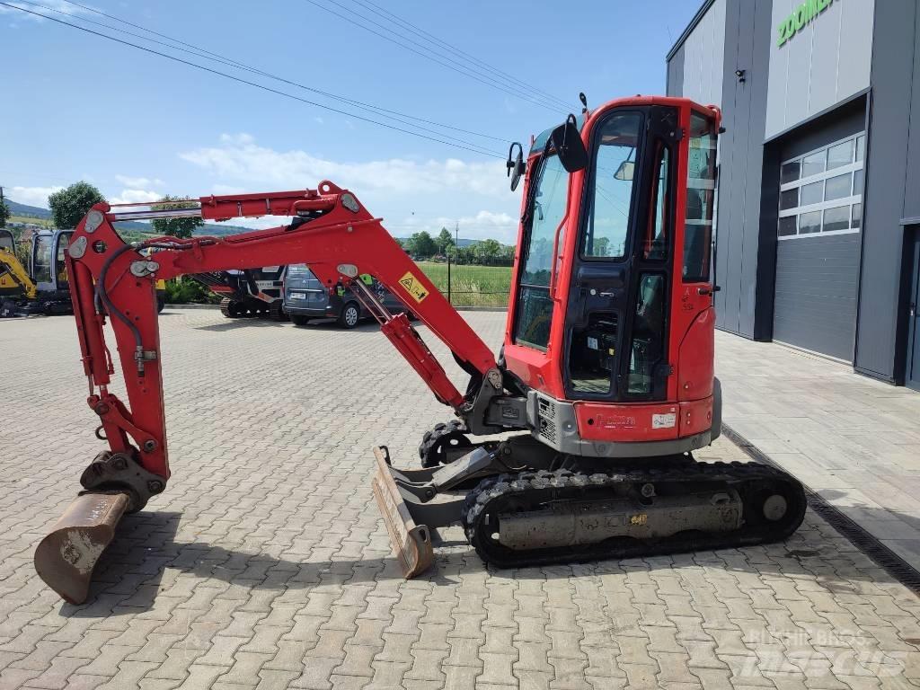 Yanmar Vio25-4 حفارات صغيرة أقل من 7 طن (حفارات صغيرة)