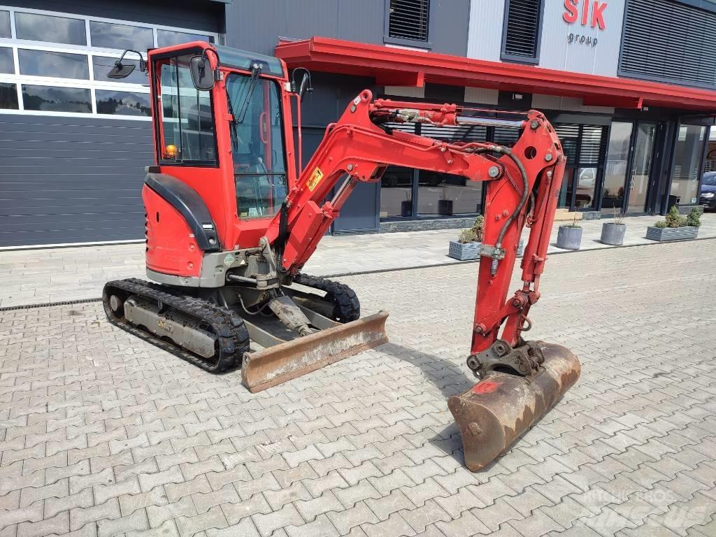 Yanmar Vio25-4 حفارات صغيرة أقل من 7 طن (حفارات صغيرة)