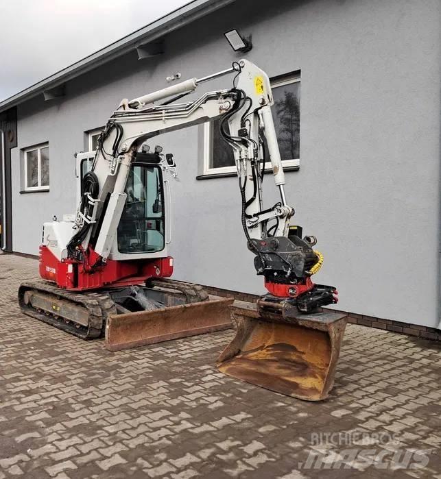 Takeuchi TB 153 FR حفارات زحافة