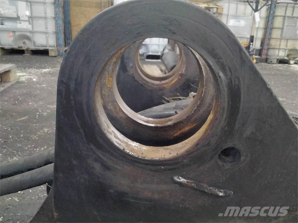 John Deere Ch8 رافعات حصادات