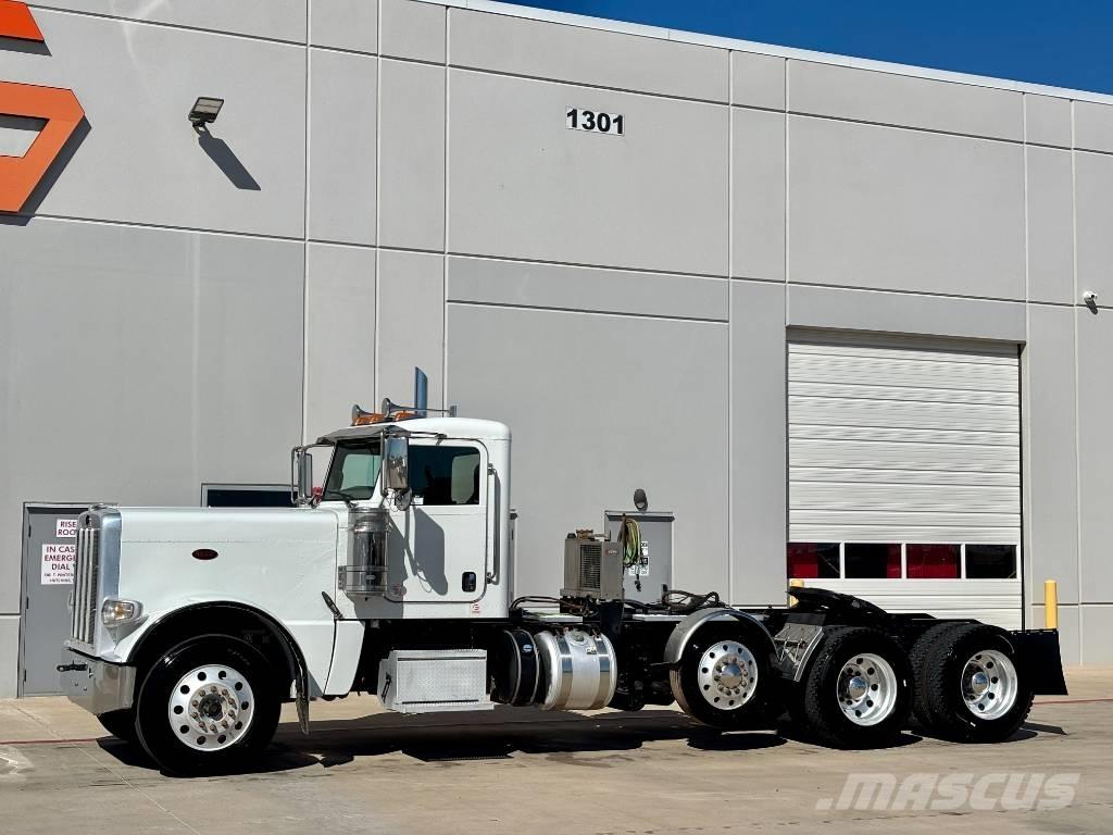 Peterbilt 389 وحدات الجر