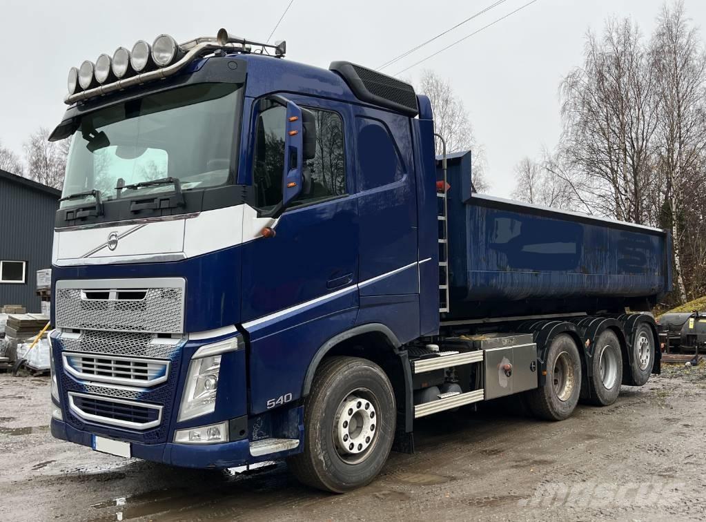 Volvo FH 12 شاحنات الرافعات الخطافية