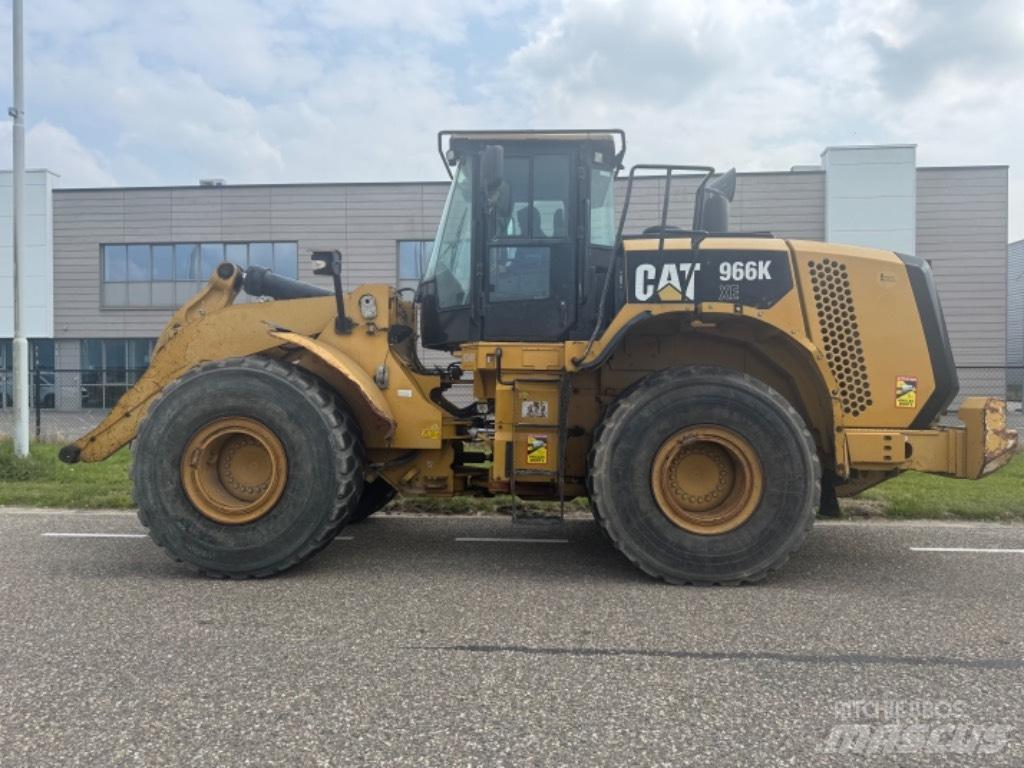 CAT 966 K لوادر بعجل