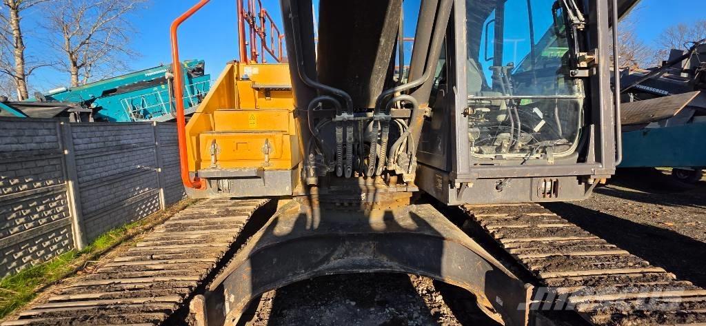 Volvo EC 300 EL حفارات زحافة