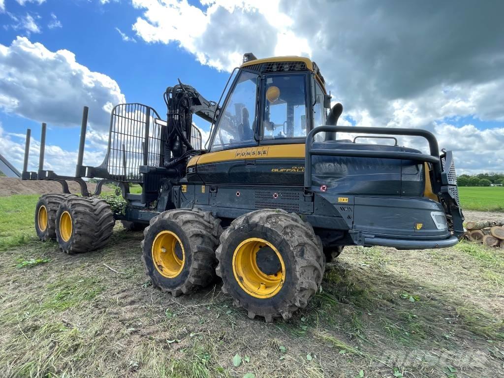 Ponsse Buffalo Dual حصادات