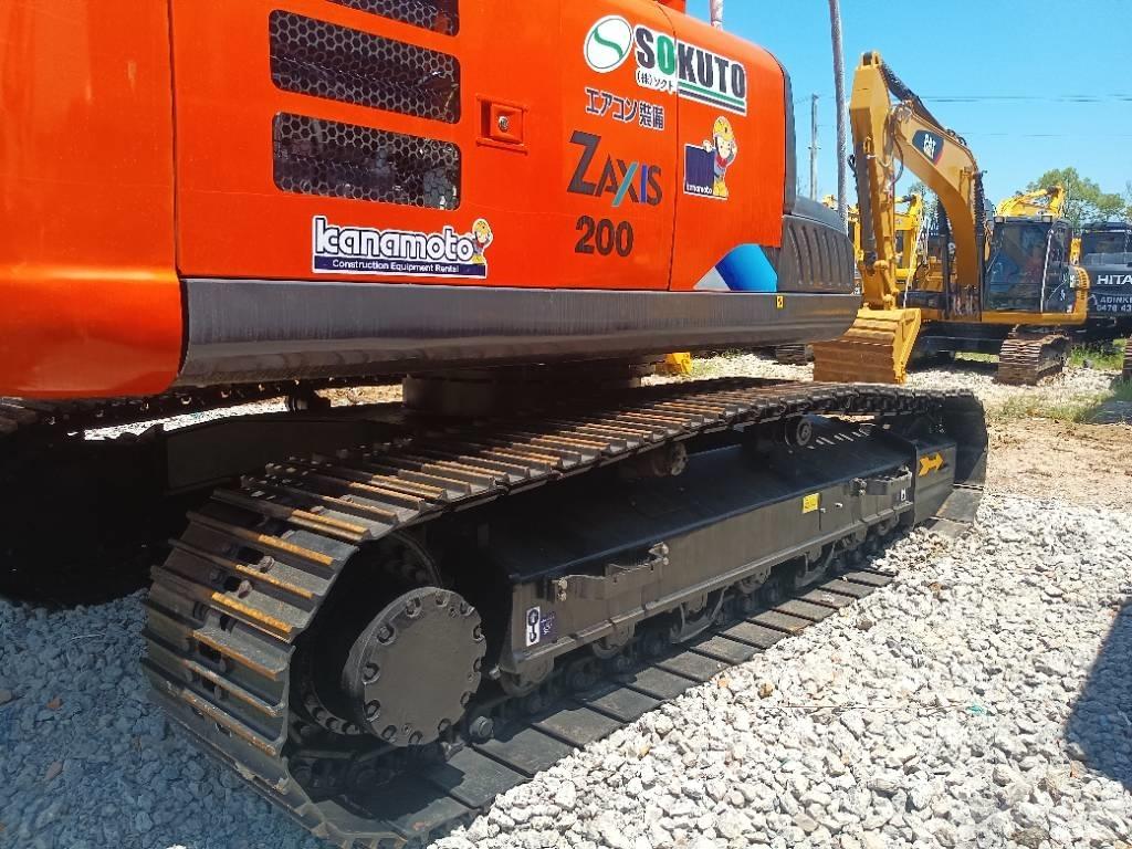 Hitachi ZX 200 حفارات زحافة