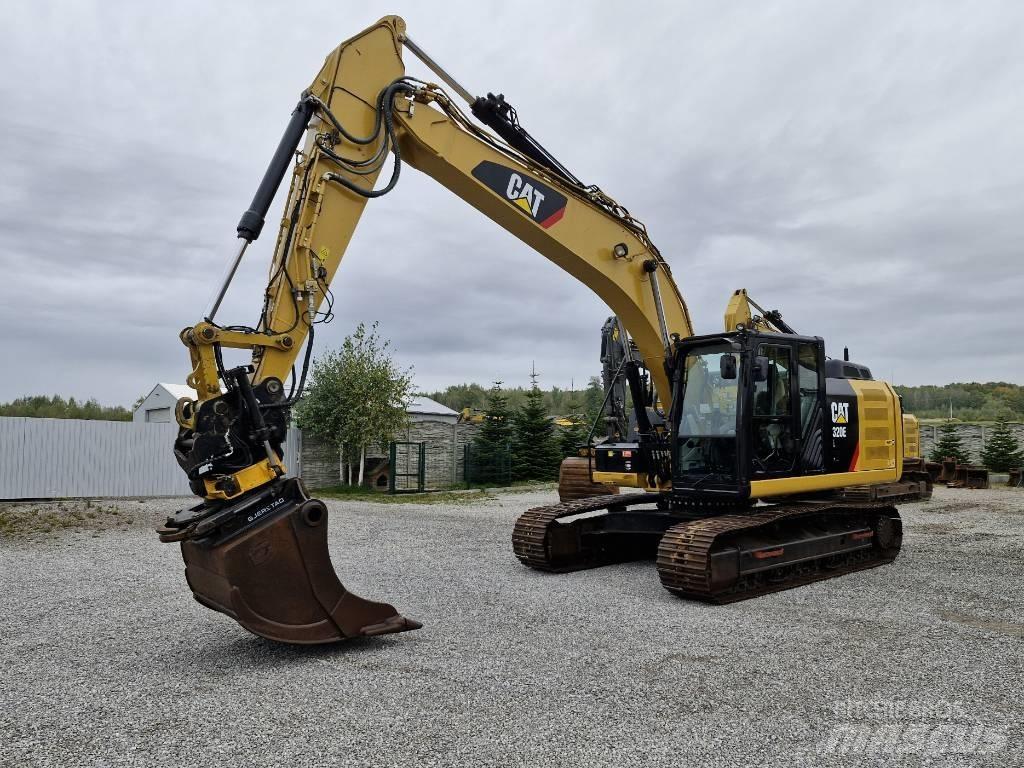 CAT 320 EL حفارات زحافة