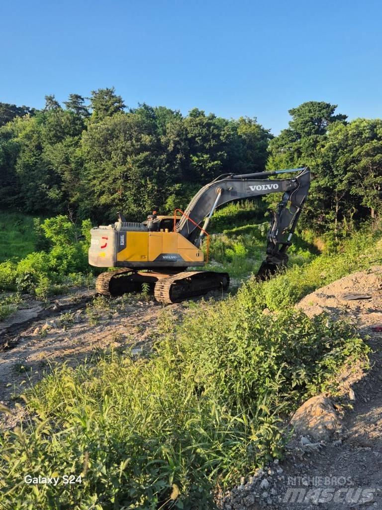 Volvo EC 300 EL حفارات زحافة