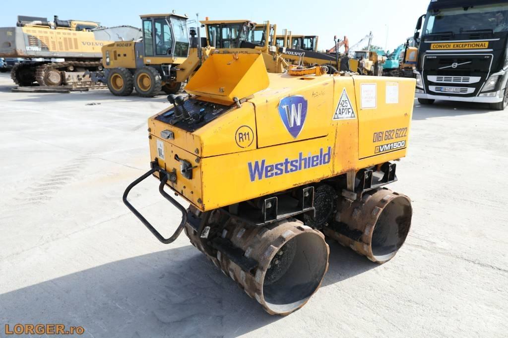 JCB VM 1500 مداحل ثنائية الاسطوانة