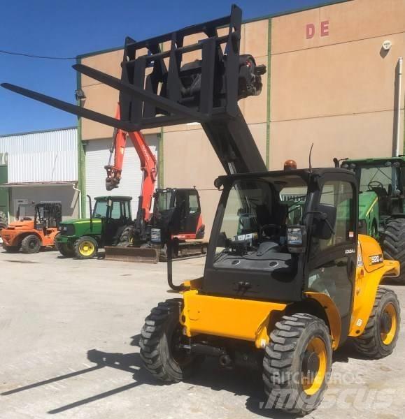 JCB 520-40 معدات مناولة لأغراض الزراعة