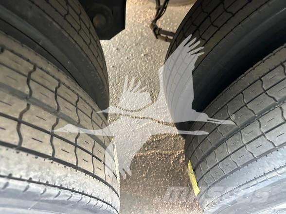 Utility 3000R نصف مقطورات بدرجة حرارة قابلة للضبط