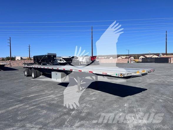 Utility 4000AE نصف مقطورات مسطحة / مفصلية الجوانب