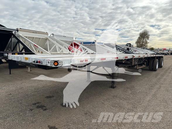 Utility 4000AE نصف مقطورات مسطحة / مفصلية الجوانب