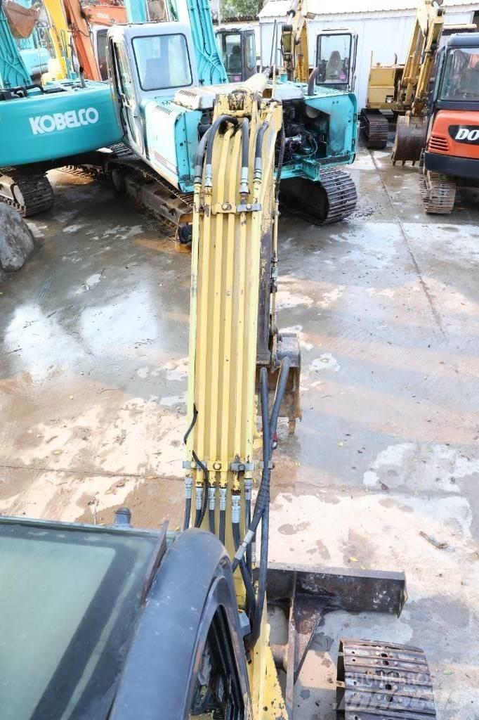 Komatsu PC 50 MR حفارات زحافة