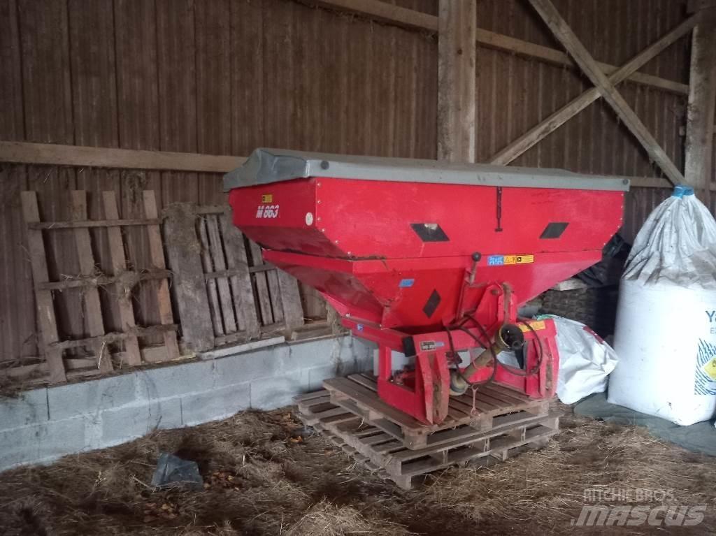 Kuhn MDS 732 M معدات رش أسمدة