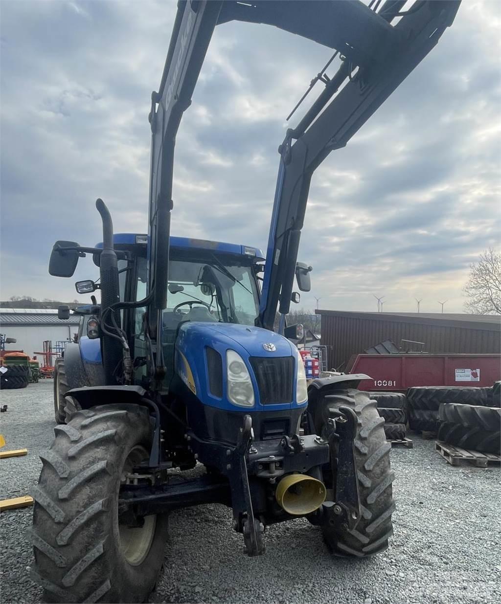 New Holland 6020 الجرارات