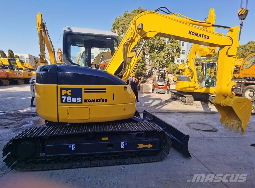Komatsu PC 78 US-6 حفارات وسط 7 طن - 12 طن