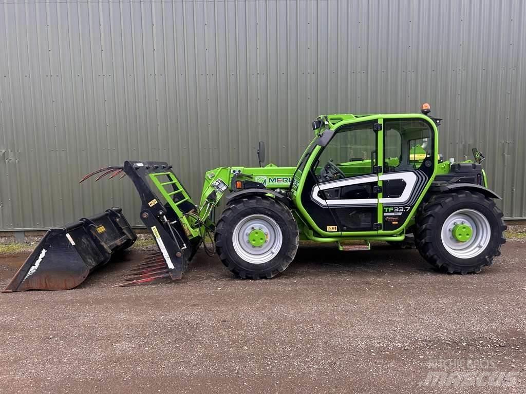 Merlo TF33.7 مناولات متداخلة