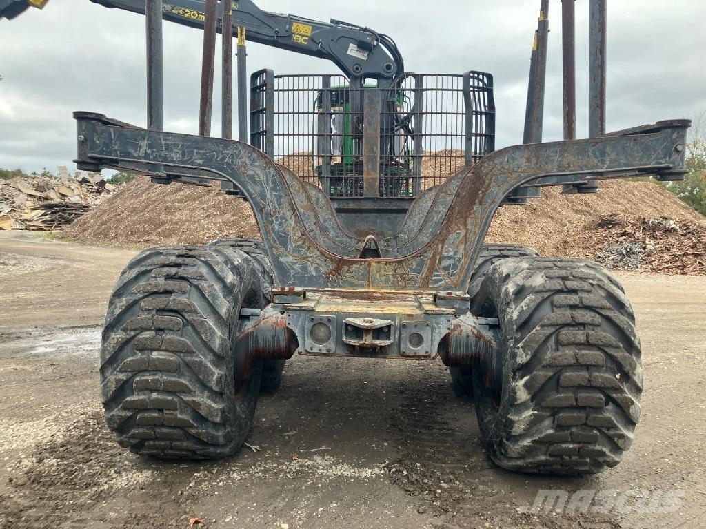 John Deere 1910G شاحنات