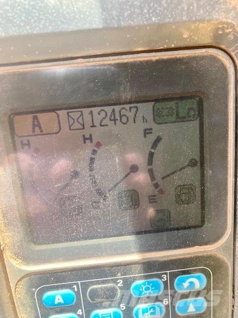 Komatsu PC 270 LC-7 حفارات زحافة