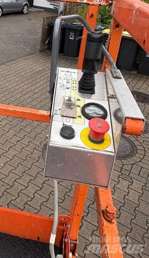 SkyJack SJ III 4626 رافعات مقصية الشكل