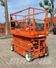 SkyJack SJ III 4626 رافعات مقصية الشكل