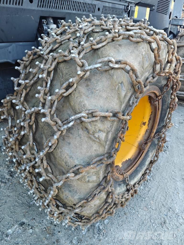 Ponsse Beaver حصادات