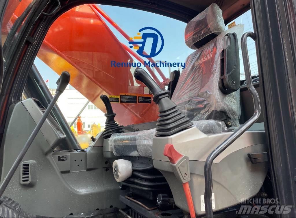 Doosan DX 300 حفارات زحافة