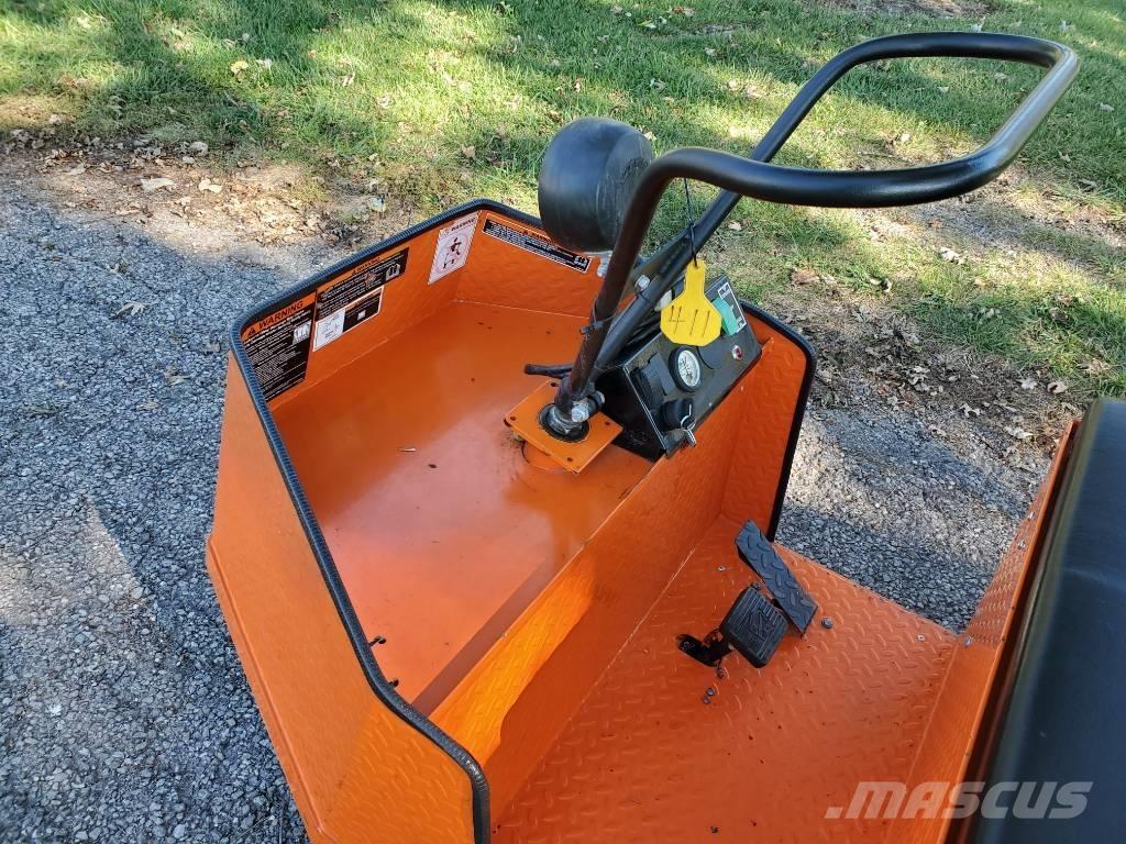 Taylor-Dunn SS536 شاحنة قاطرة