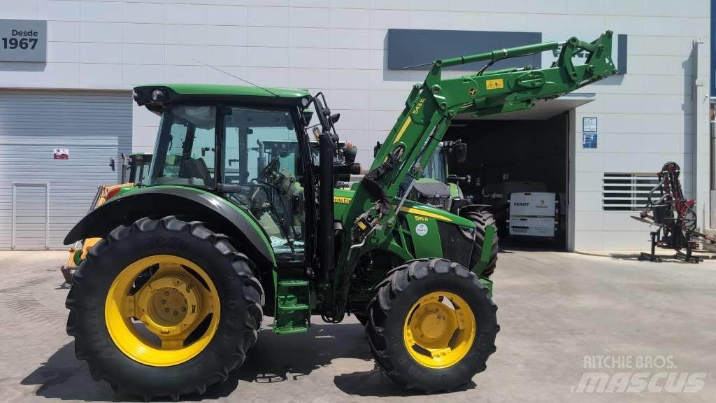 John Deere 5115R الجرارات