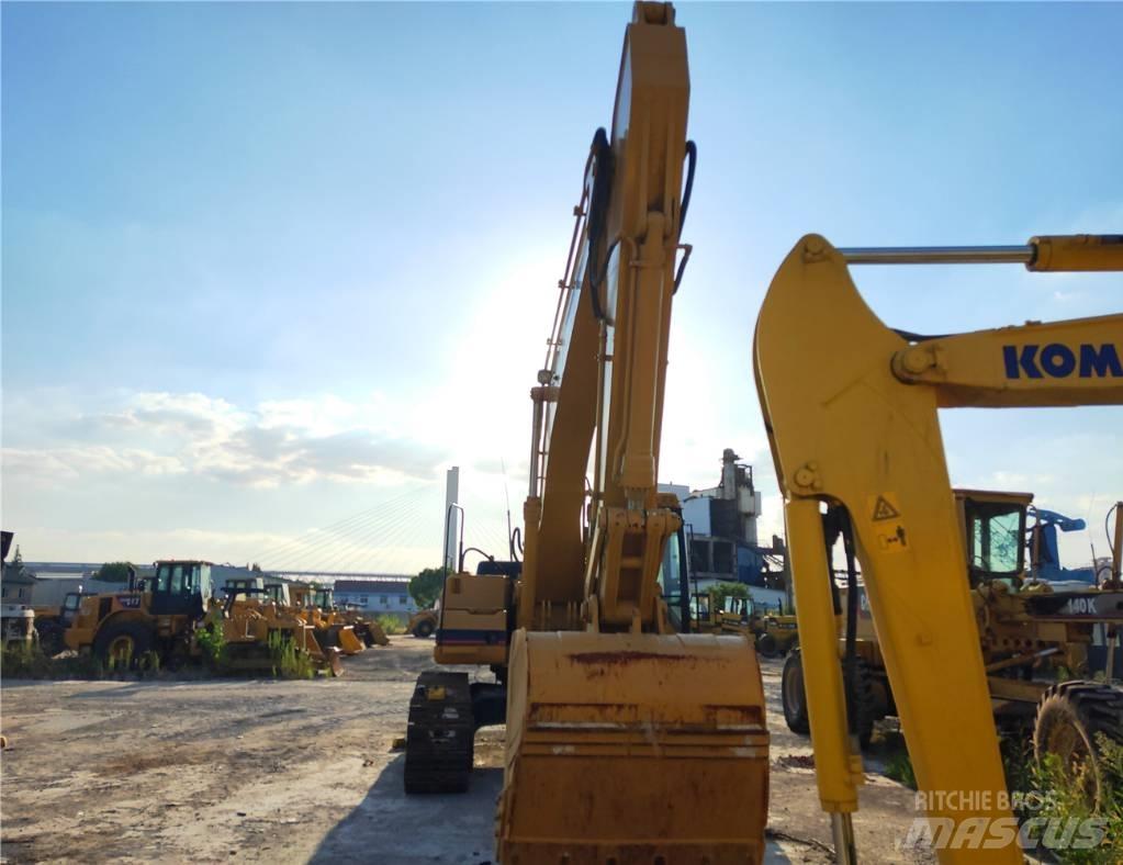 CAT 325 B L حفارات زحافة